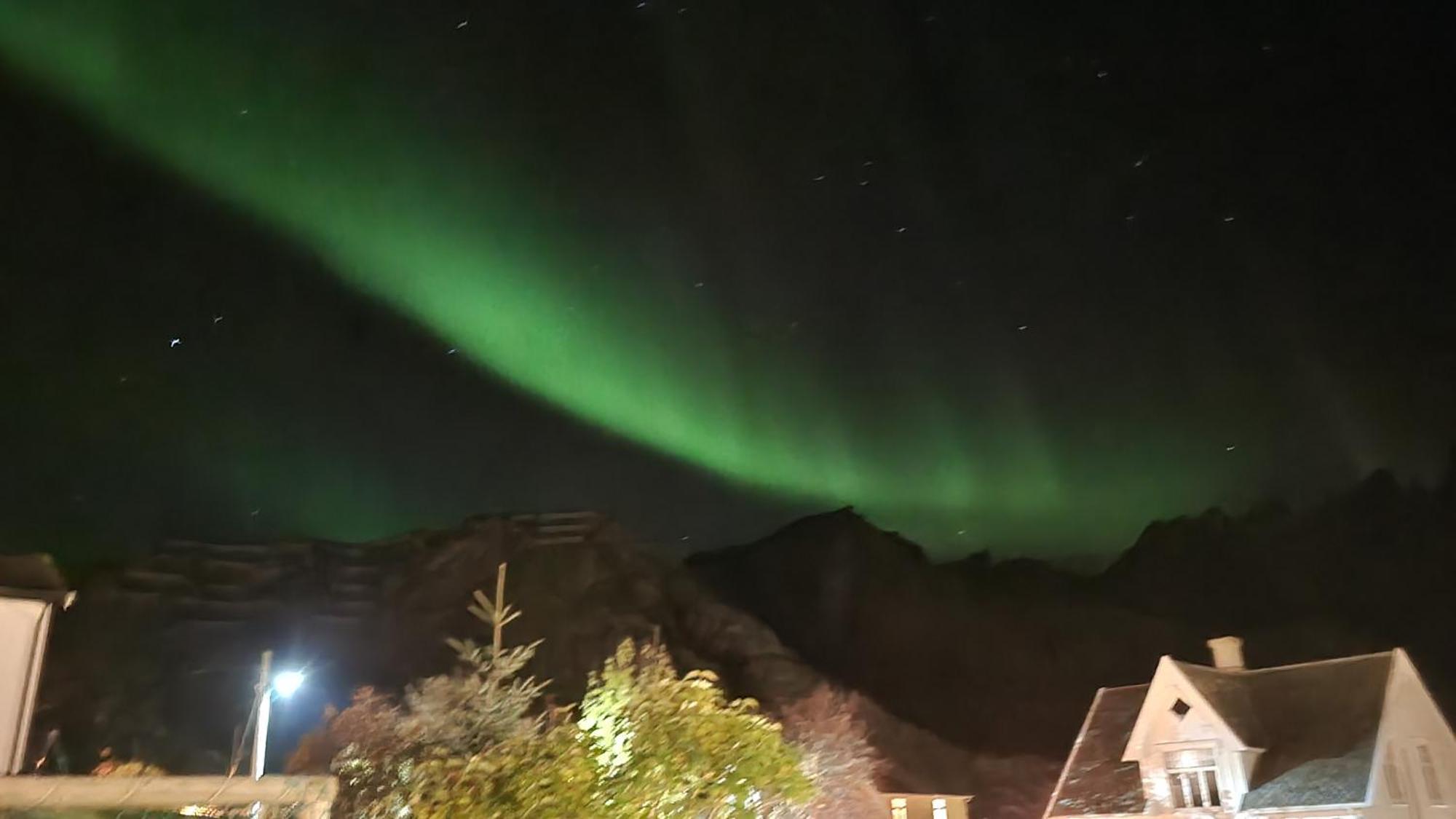 Lofoten Overnatting - Баллстад Экстерьер фото